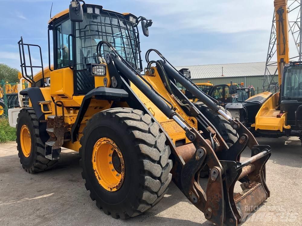 JCB 437 Pale gommate