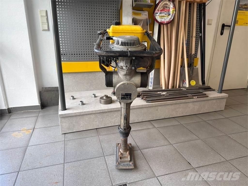 Wacker Neuson BS30 Vibrocostipatore verticale