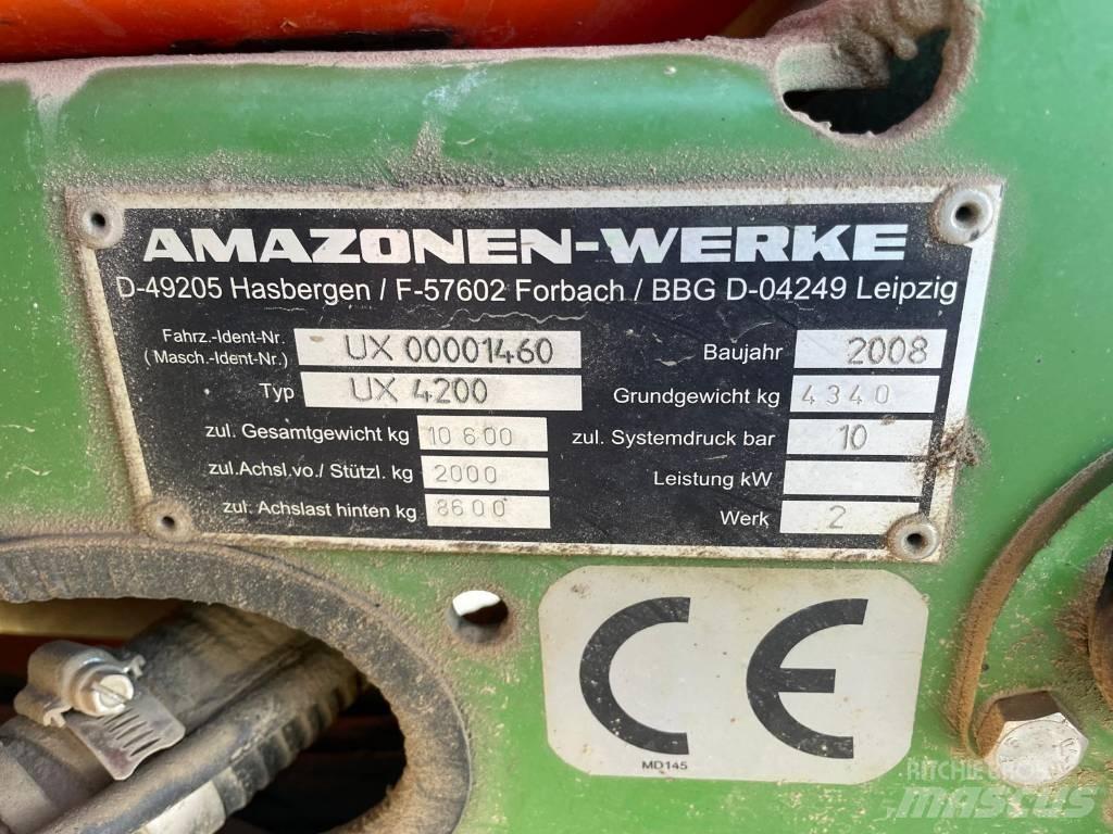 Amazone UX 4200 Irroratrici trainate