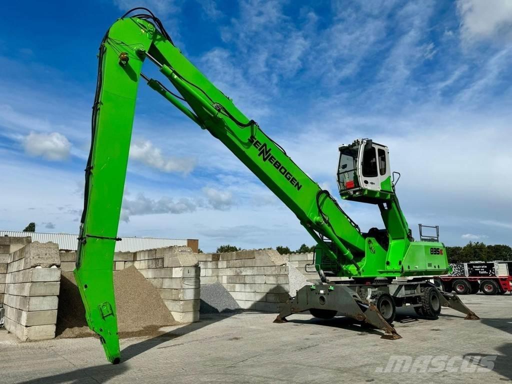 Sennebogen 835M E Movimentazione rifiuti