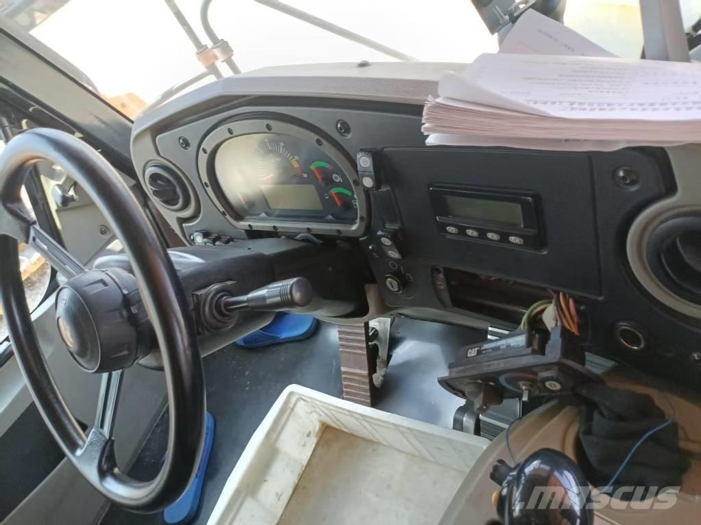 CAT 773 F Dumper a telaio rigido