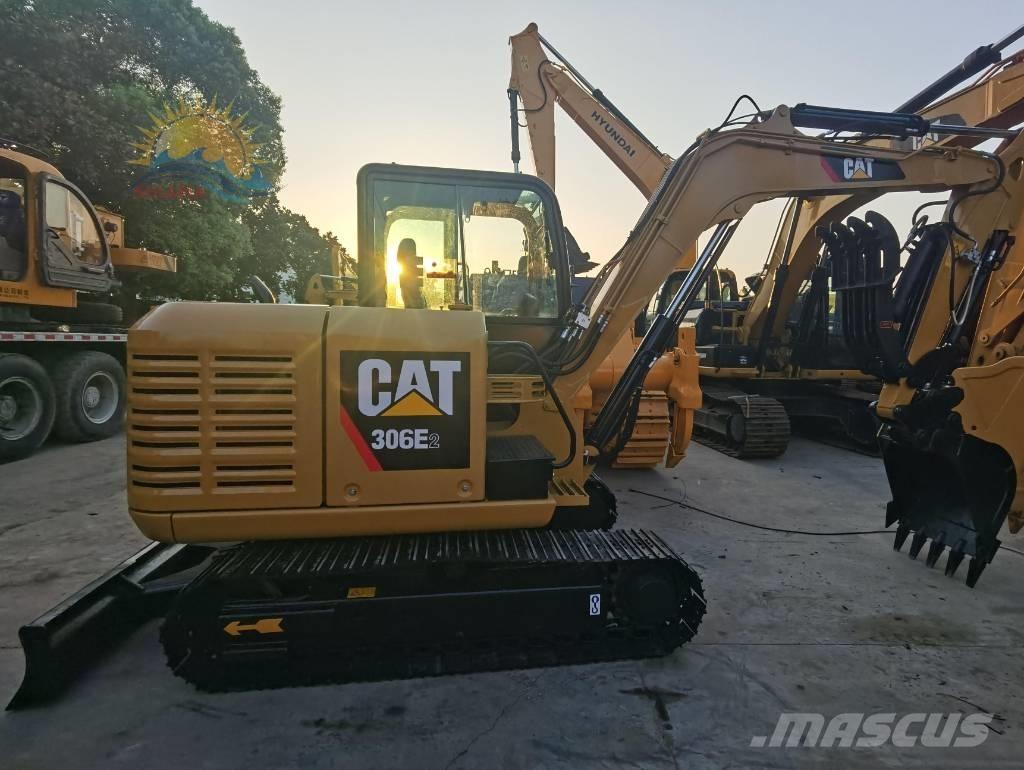 CAT 306E2 Escavatori cingolati