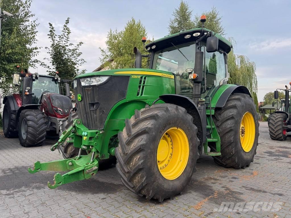 John Deere 7230R Trattori