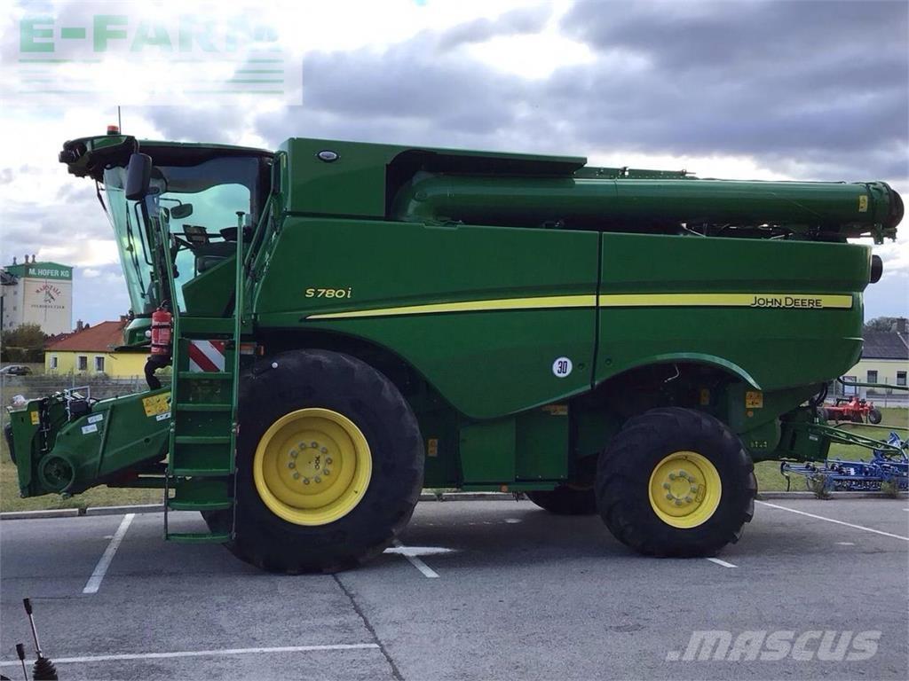 John Deere S 780 Mietitrebbiatrici