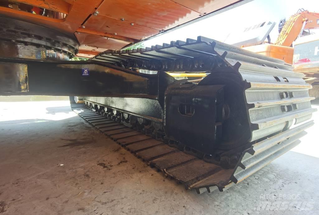 Doosan DX 225 LC Escavatori cingolati