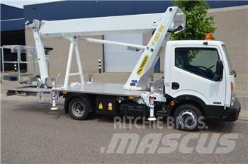 Palfinger P210 BK Piattaforme autocarrate