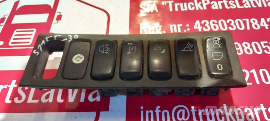 Scania R 420.   1421851 Cabine e interni