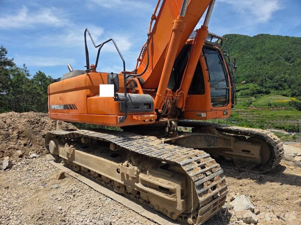 Doosan DX 300 LCA Escavatori cingolati