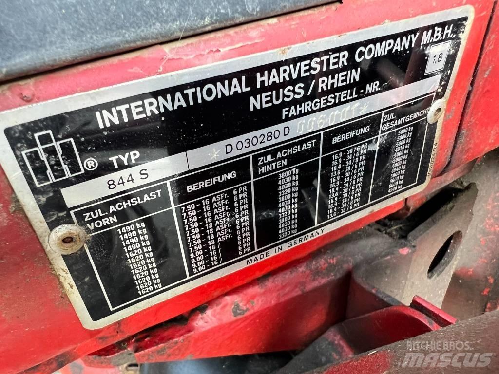 International 844xl Trattori