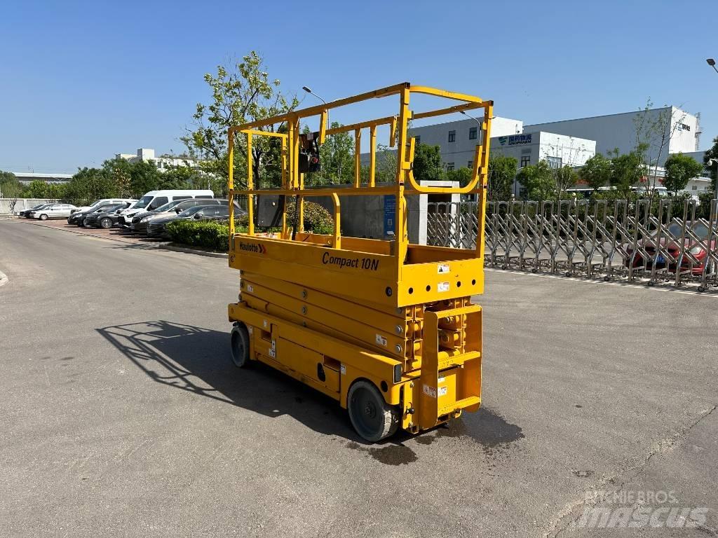 Haulotte COMPACT 10N Piattaforme a pantografo