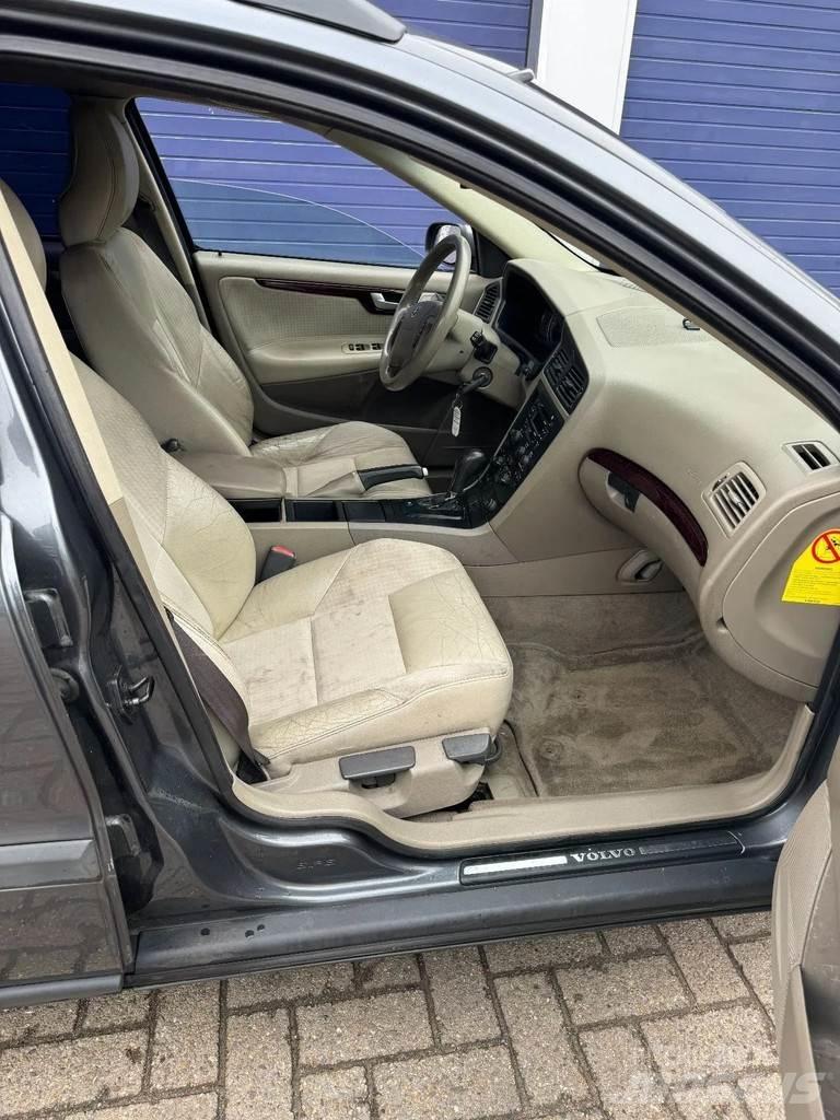 Volvo V70 V70 Auto