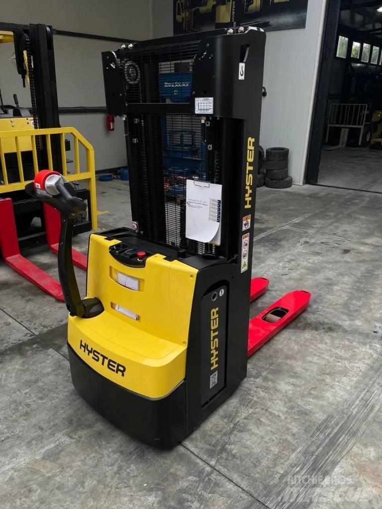 Hyster S 1.2 Transpallet uomo a terra