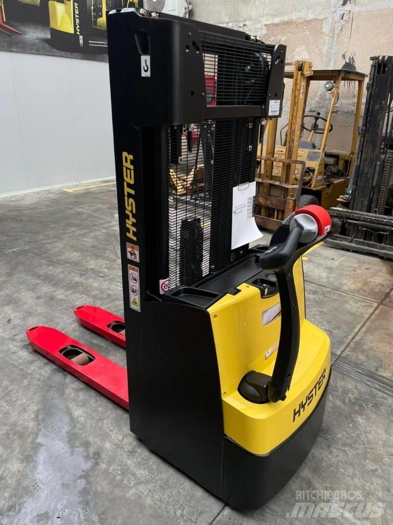 Hyster S 1.2 Transpallet uomo a terra