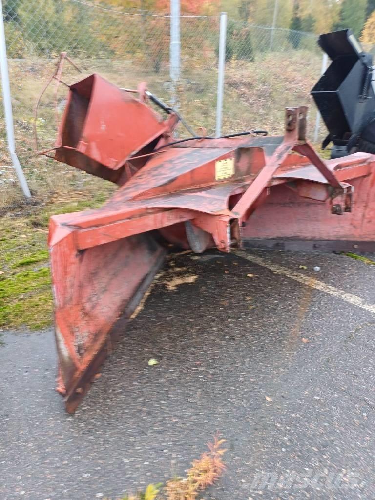 Leppä Leppä 250 Spazzaneve