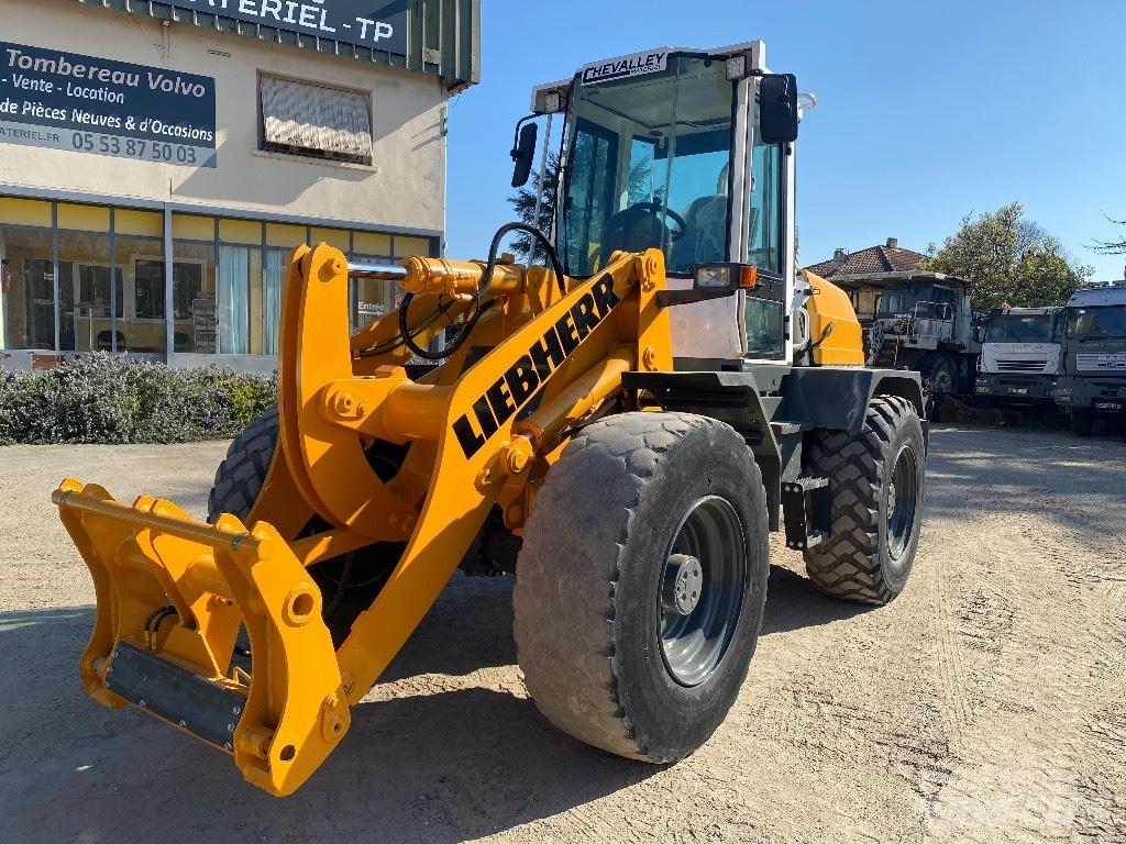Liebherr L514 Pale gommate