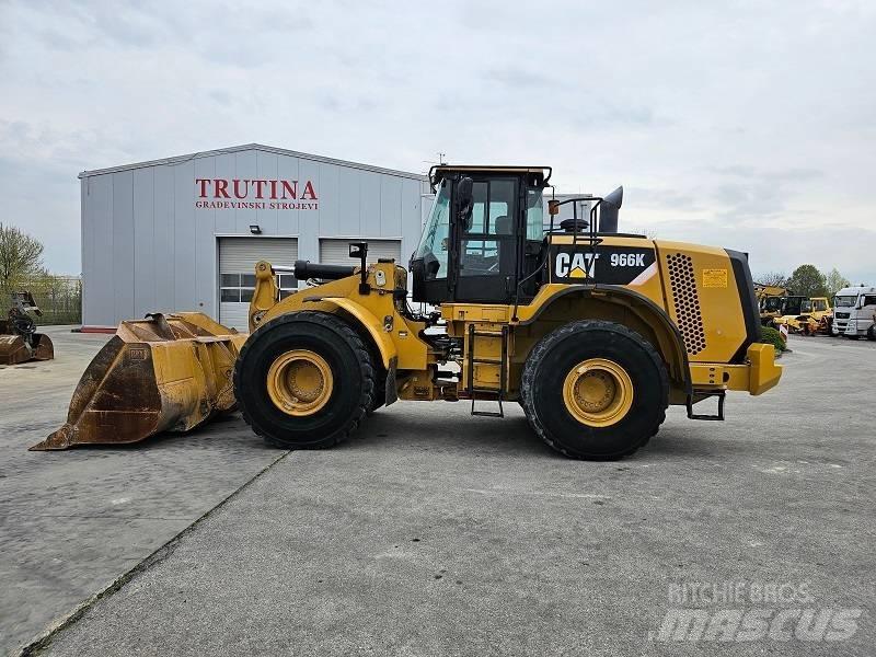 CAT 966K Pale gommate