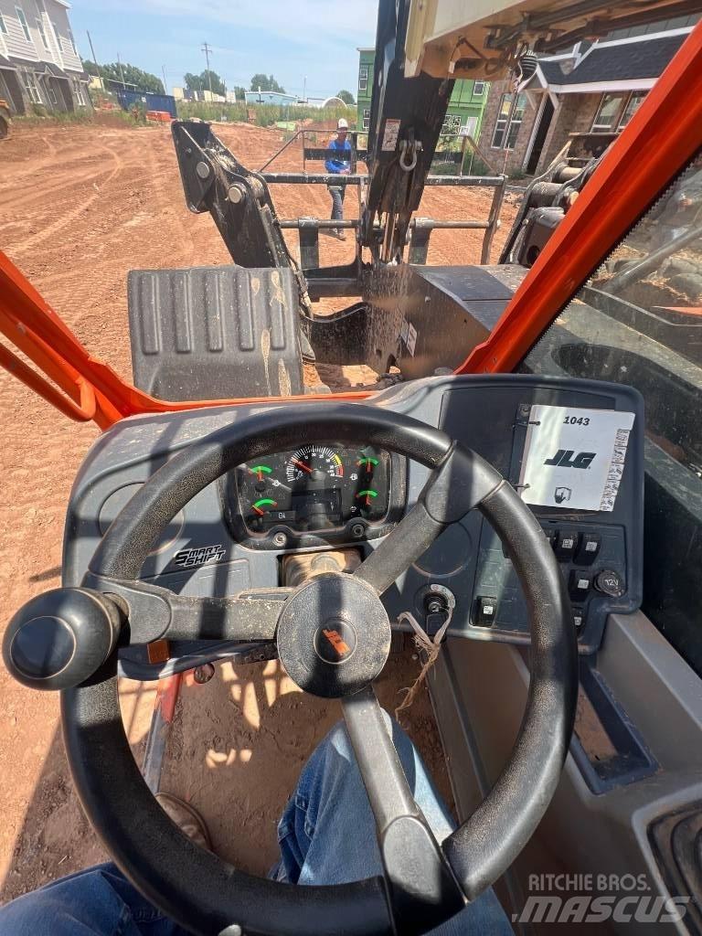 JLG Telehandler Sollevatori telescopici