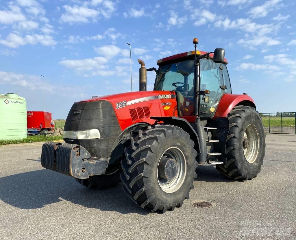 Case IH Magnum 335 Trattori