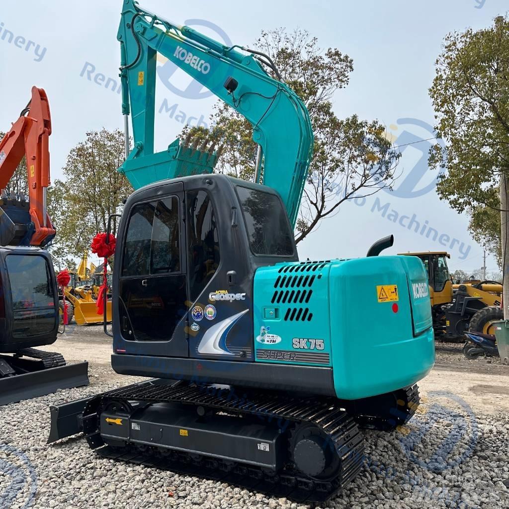 Kobelco SK75 Escavatori cingolati