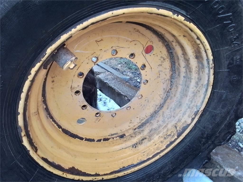 Rottne H20 20x34 Pneumatici, ruote e cerchioni