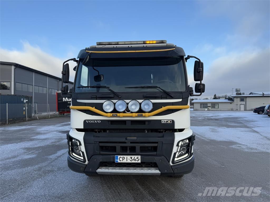 Volvo FMX 500 8X4 Camion con gancio di sollevamento