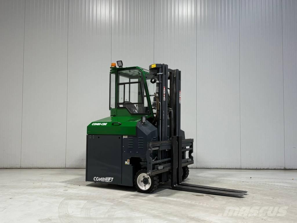 Combilift CBE2500 Carrello elevatore retrattile a 4 vie