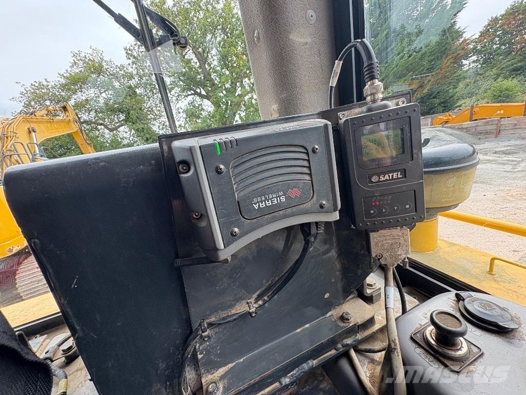 Komatsu D65PXI-18 Dozer cingolati