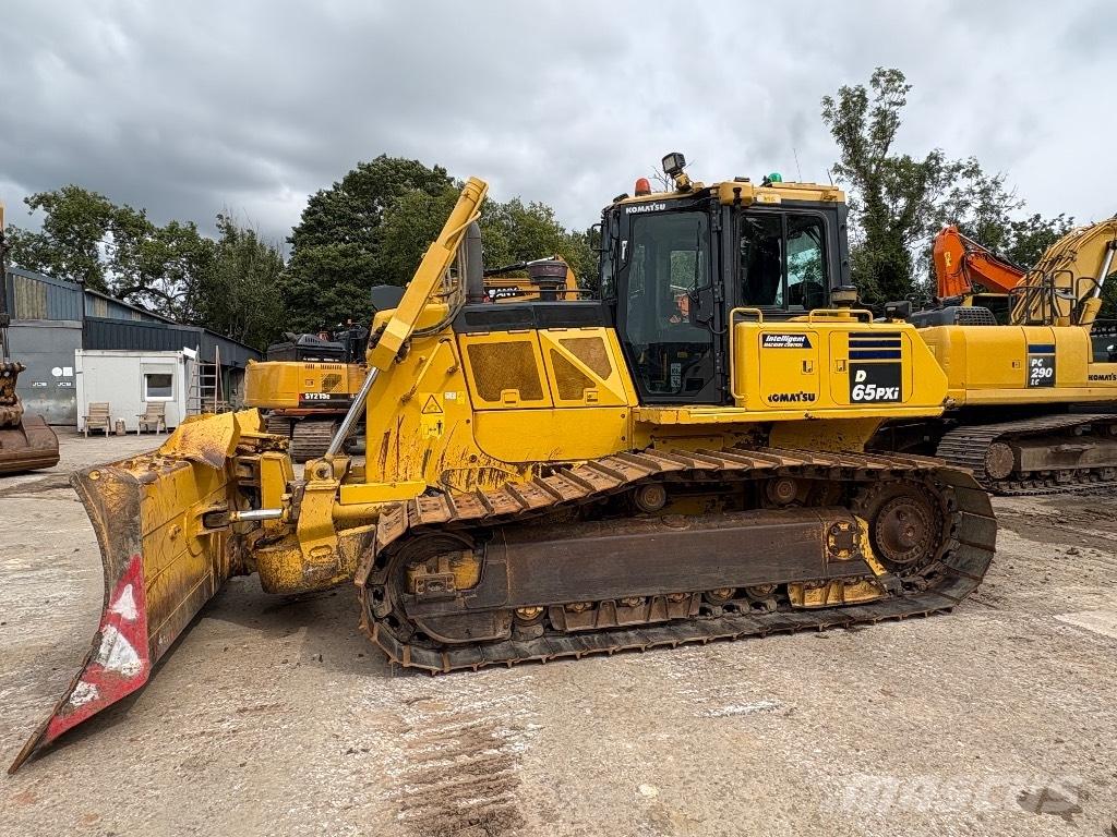 Komatsu D65PXI-18 Dozer cingolati