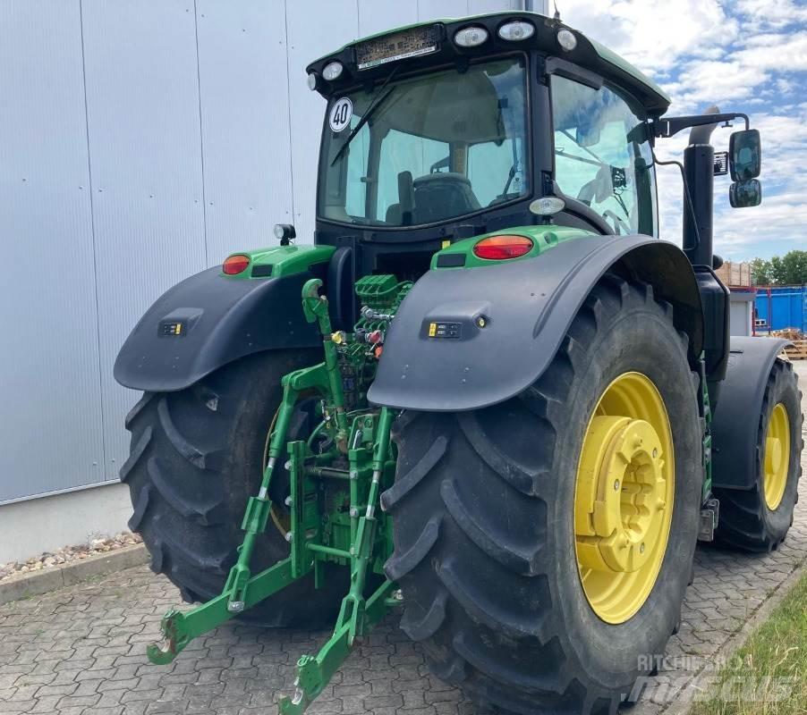 John Deere 6250R Trattori