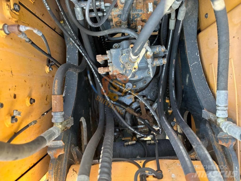 Hyundai 225 Escavatori cingolati