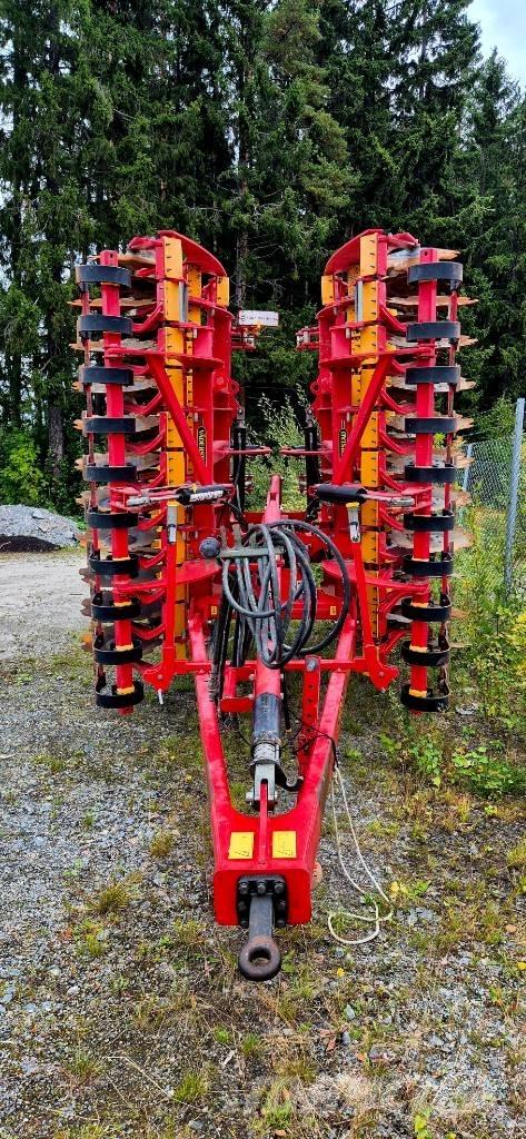 Väderstad Carrier525 Coltivatori