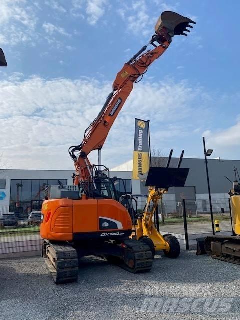 Doosan DX140LCR-5 Escavatori cingolati