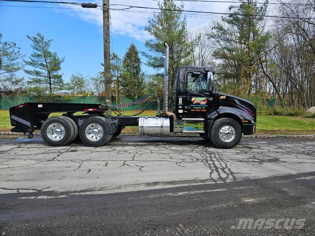 Volvo VNX 64 T300 Camion con sponde ribaltabili