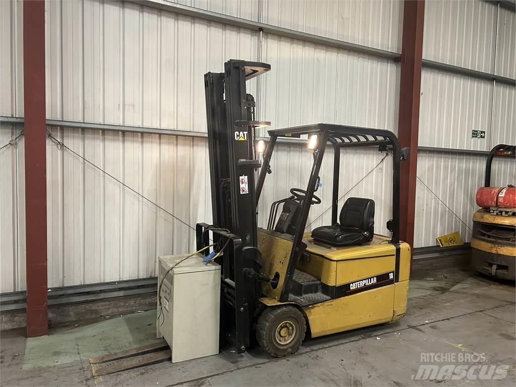 CAT EP18KT Carrelli elevatori elettrici
