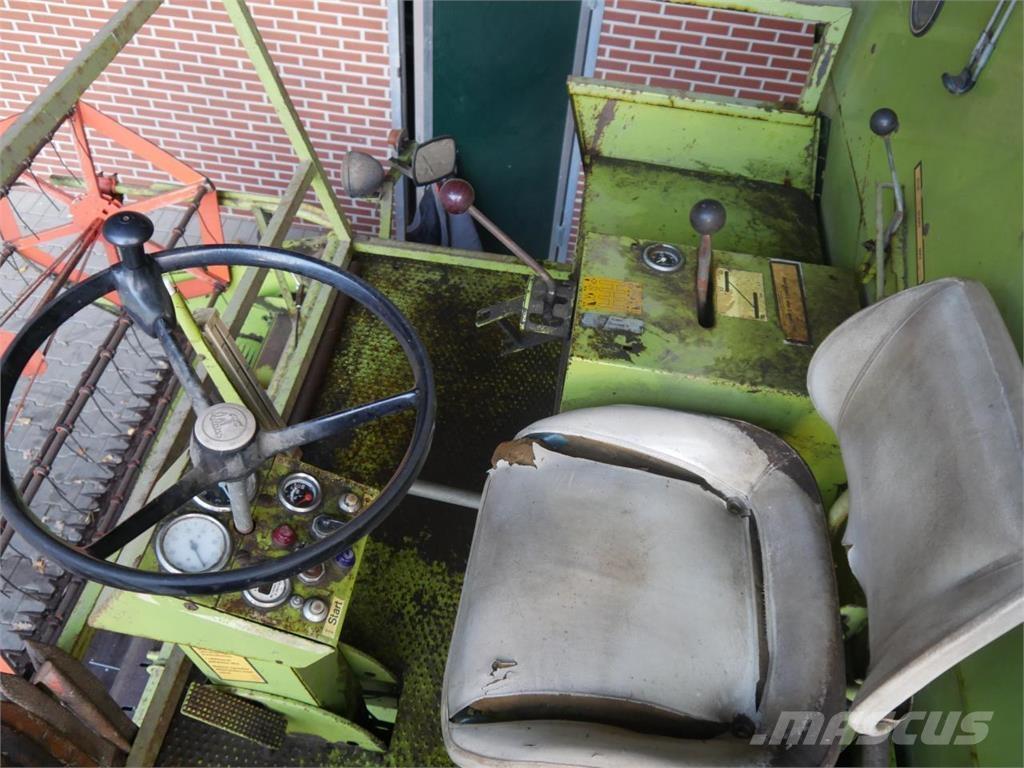 CLAAS Mercator 75 Mietitrebbiatrici