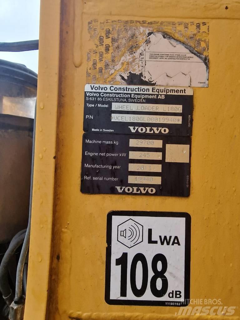 Volvo L180G Bj 2013' Pale gommate