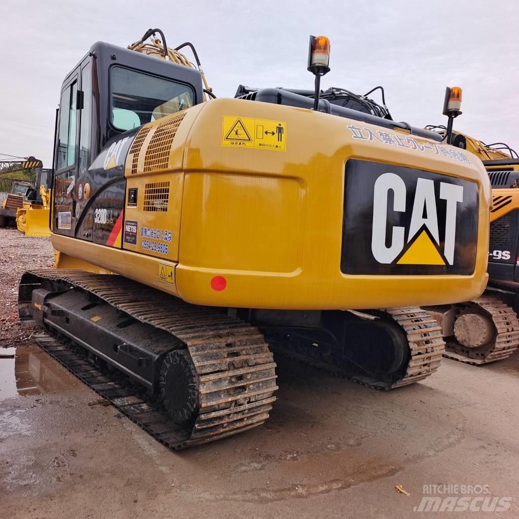 CAT 320D2GC Escavatori cingolati