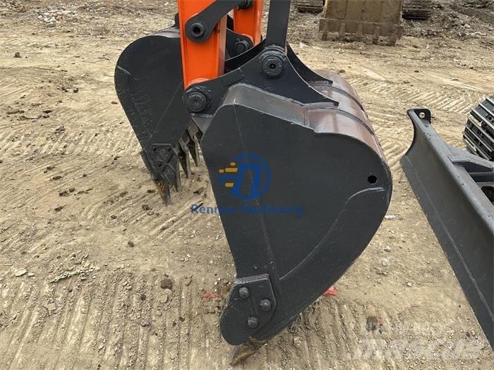 Doosan DX 80 Miniescavatori