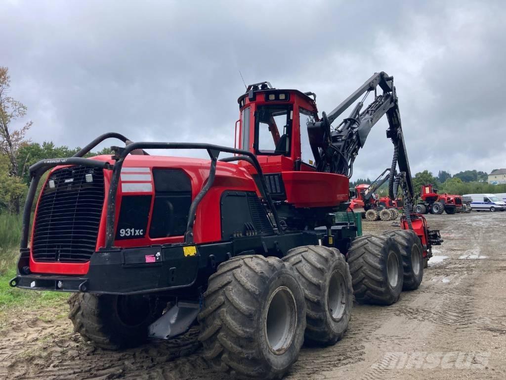 Komatsu 931 XC Abbattitrici, Disboscatrici