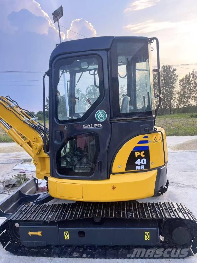 Komatsu PC 40 MR Miniescavatori