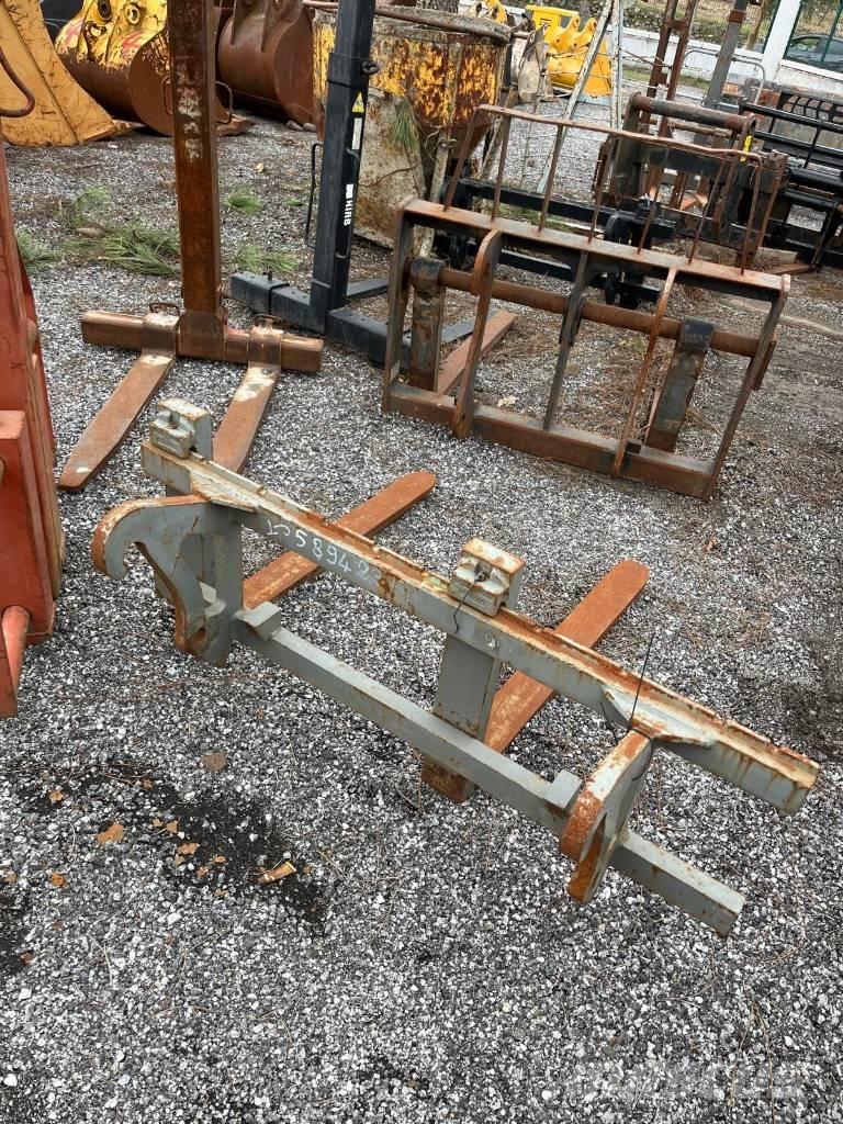 Volvo L 30, L25, L28 Pale gommate