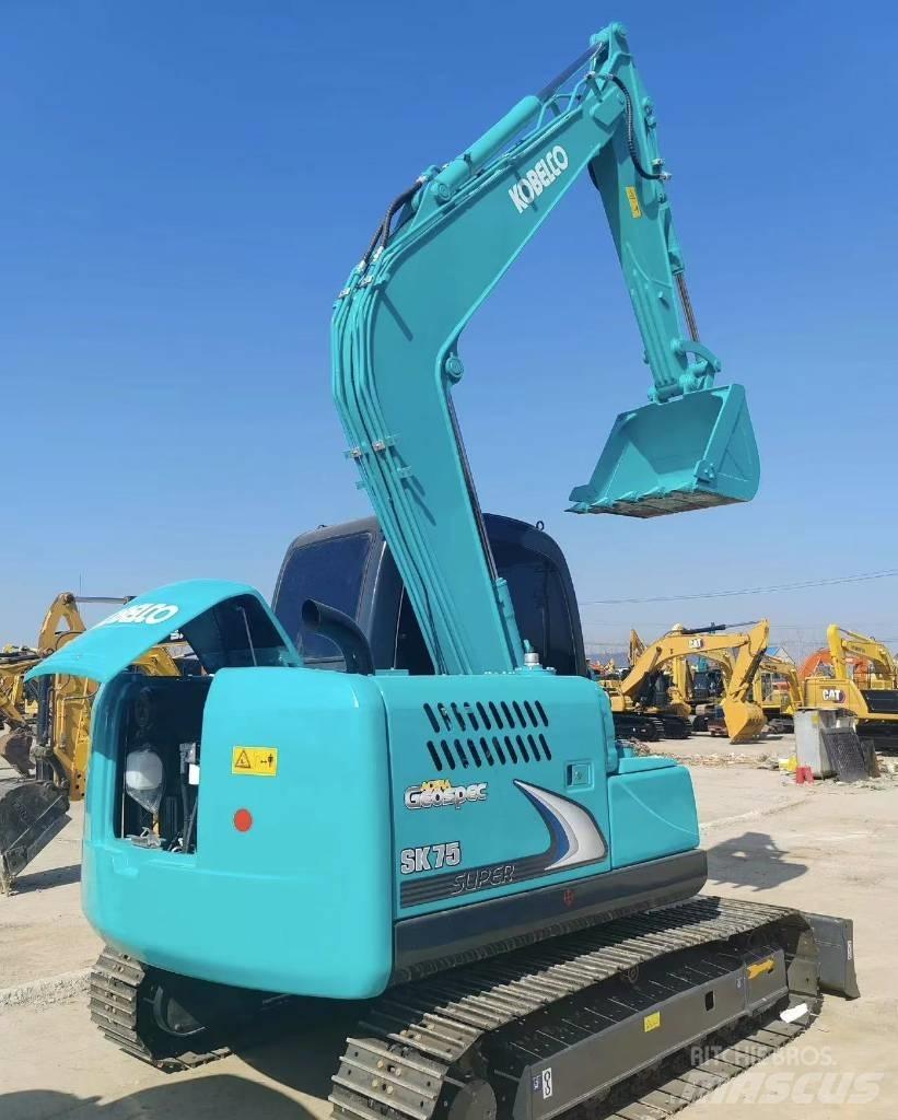 Kobelco SK 75 Escavatori cingolati