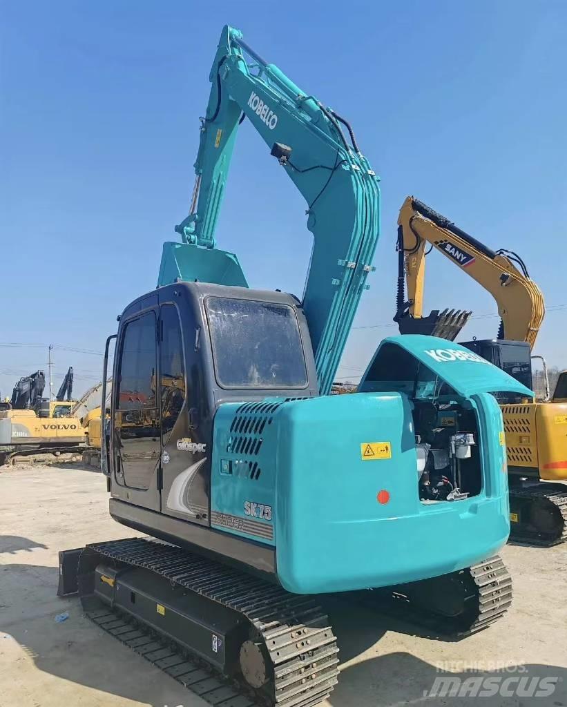 Kobelco SK 75 Escavatori cingolati