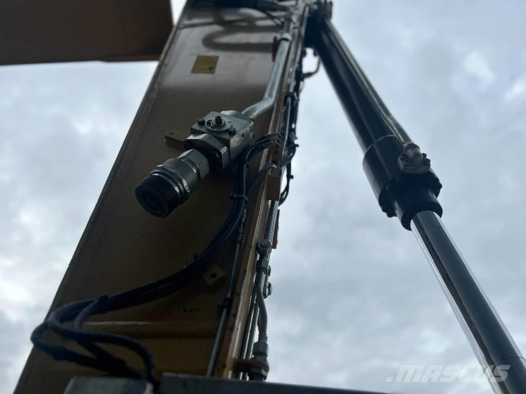 CAT M318F Escavatori gommati