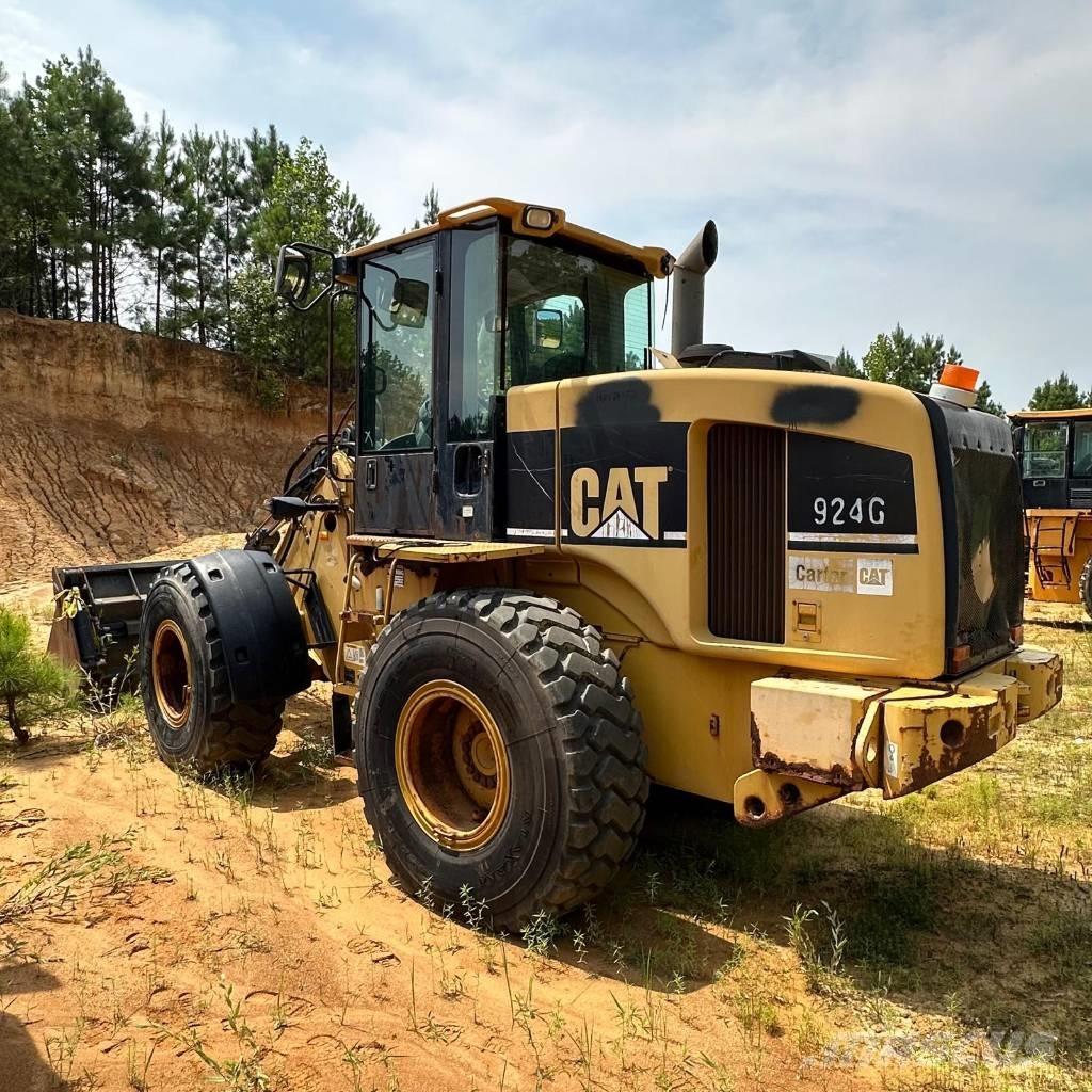 CAT 924 G HL Pale gommate