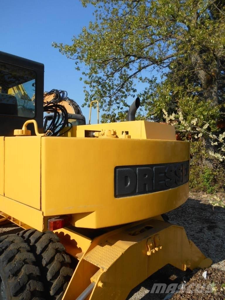 Furukawa 625E Escavatori gommati