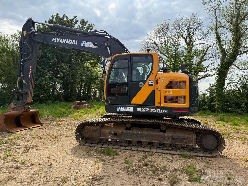 Hyundai HX235 A LCR Escavatori cingolati