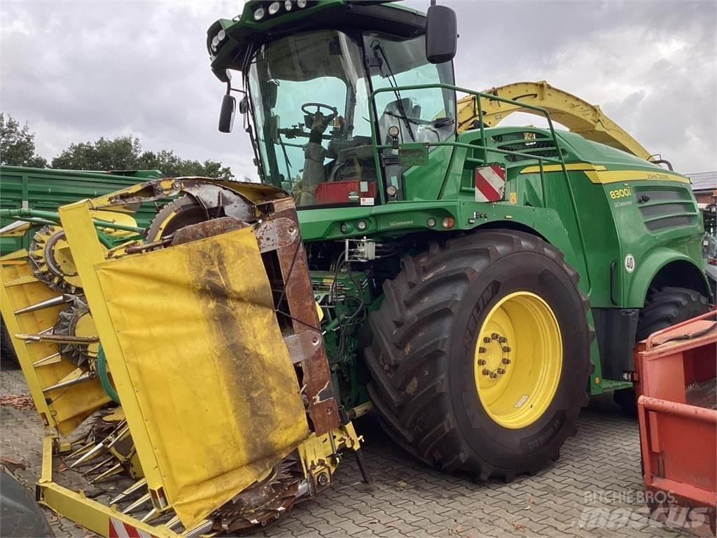 John Deere 8300 Trince semoventi