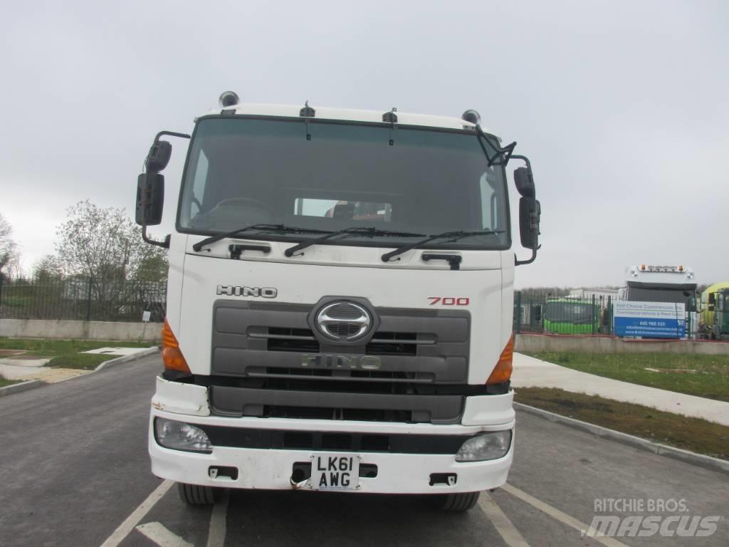 Hino 700 Autogru