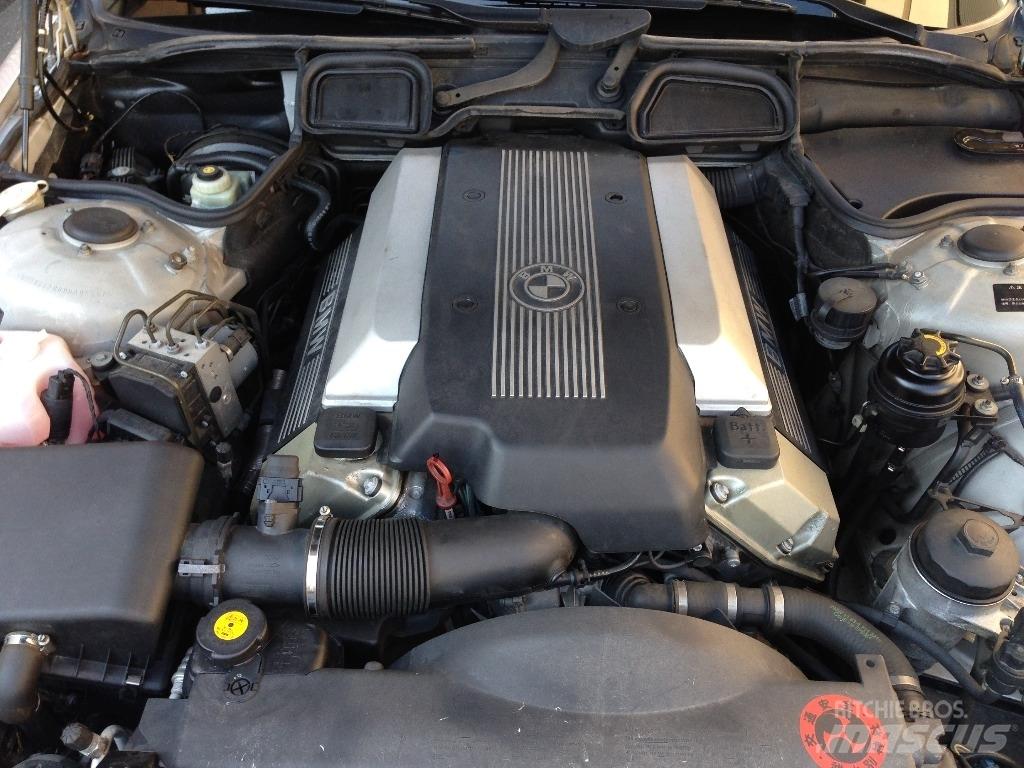 BMW GH-GG35 Auto